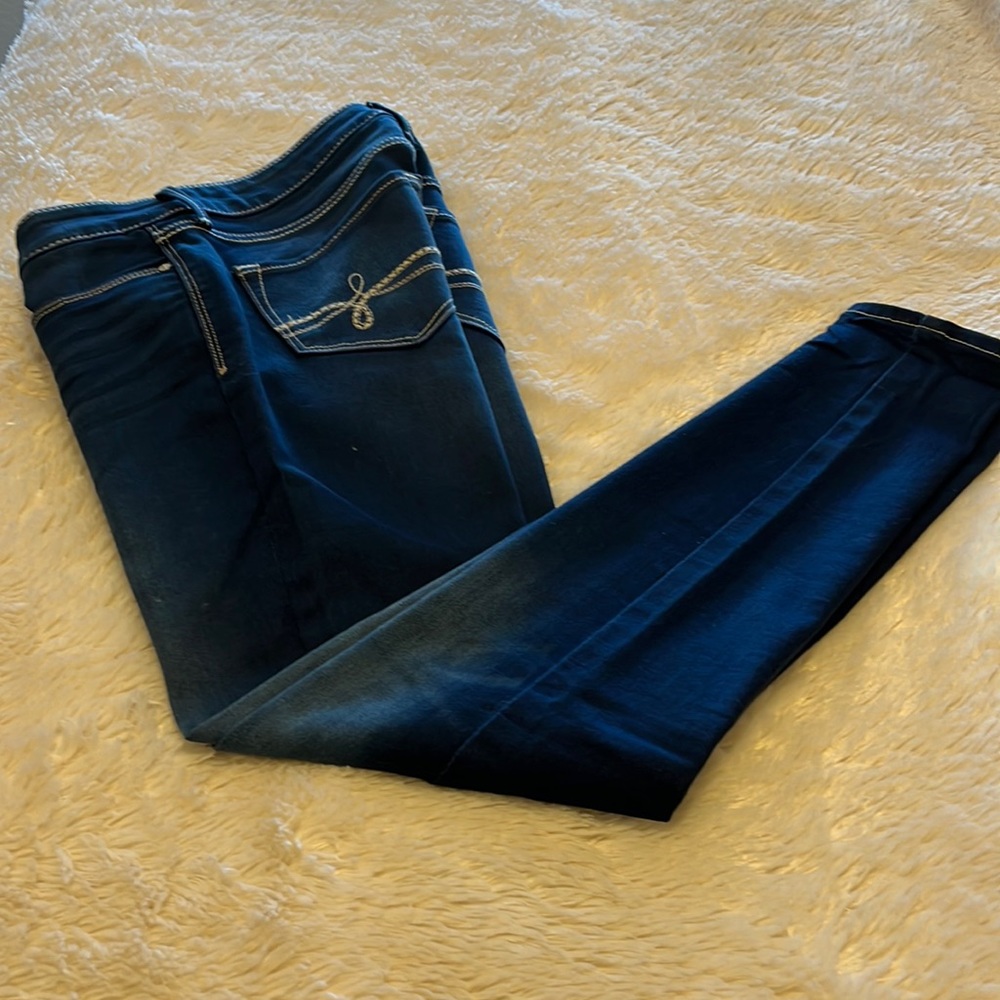 Levi’s Denizen dark jegging